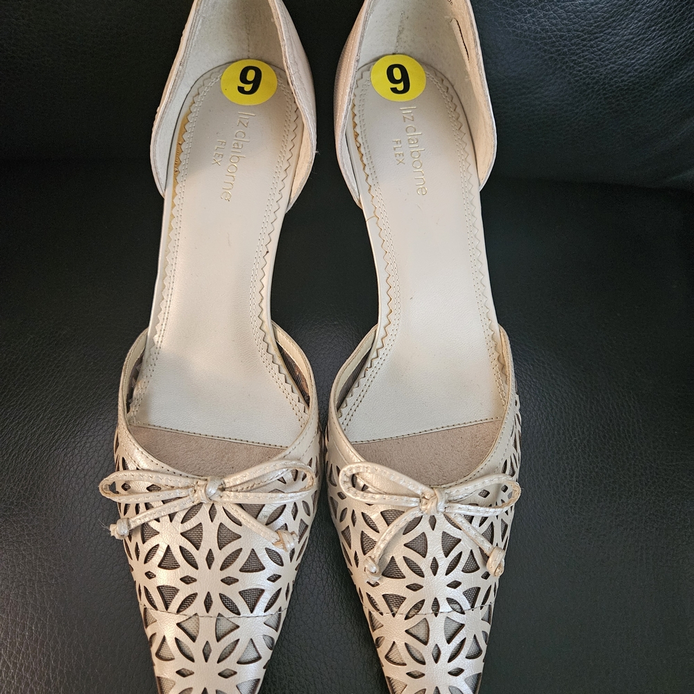 Liz Claiborne Cream Women's Shoes